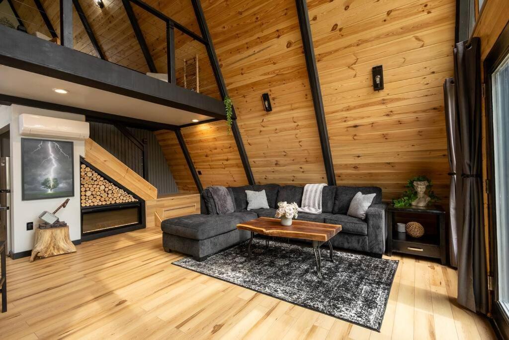 Valhalla Cabins Aframes With Hot Tubs & Sauna Cosby Exterior photo