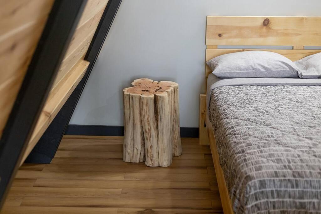 Valhalla Cabins Aframes With Hot Tubs & Sauna Cosby Exterior photo