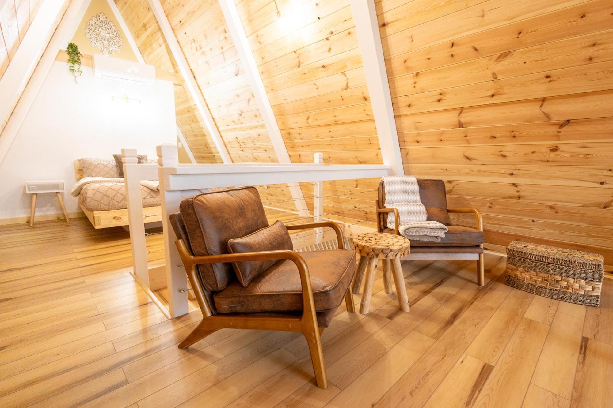 Valhalla Cabins Aframes With Hot Tubs & Sauna Cosby Exterior photo